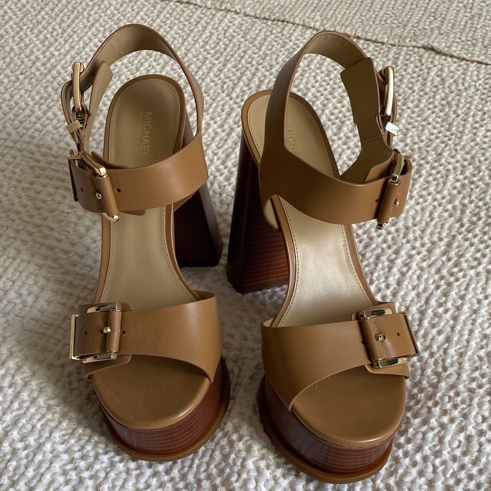 Michael Kors Brown Platform Sandals NWOT